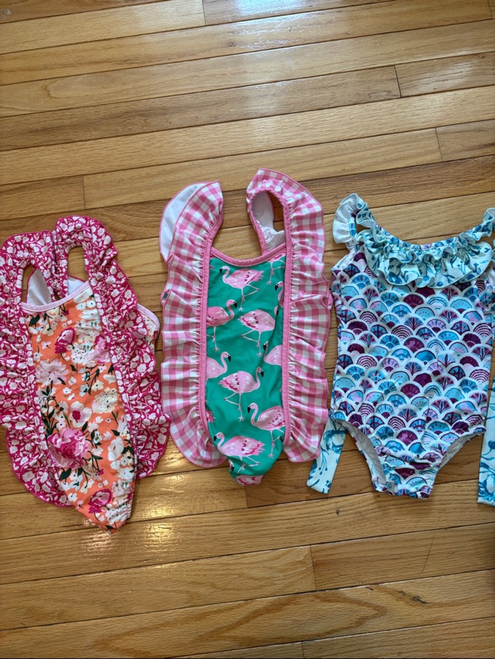 Huge lot of 3T bathing suits - Hanna Anderson, ruffle buts, sweet honey ect